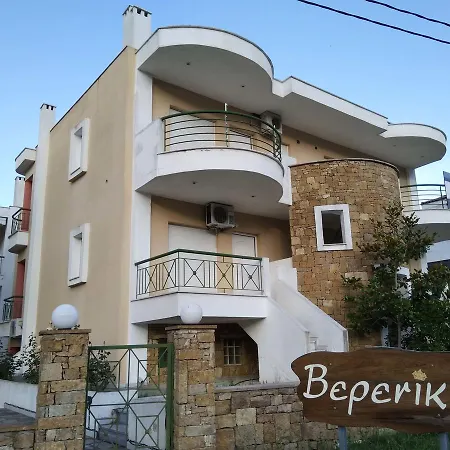 Apartment Vereniki 2 *