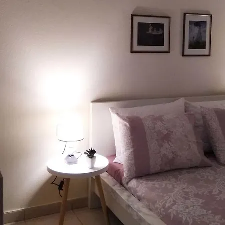 Vereniki 2 Apartman *